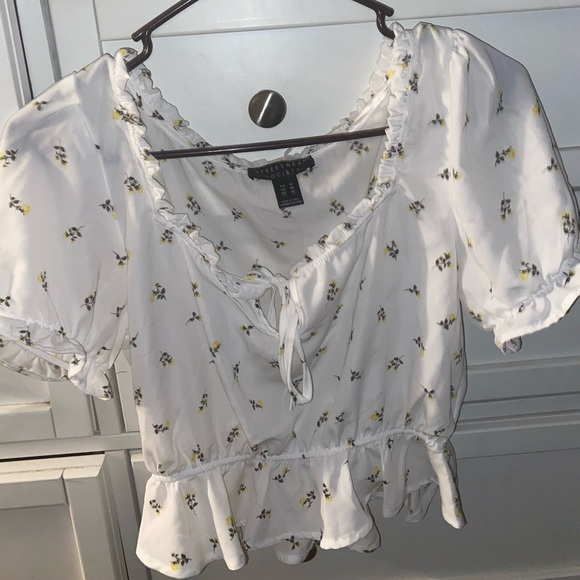 Charlotte Russe shirt - Picture 4 of 4